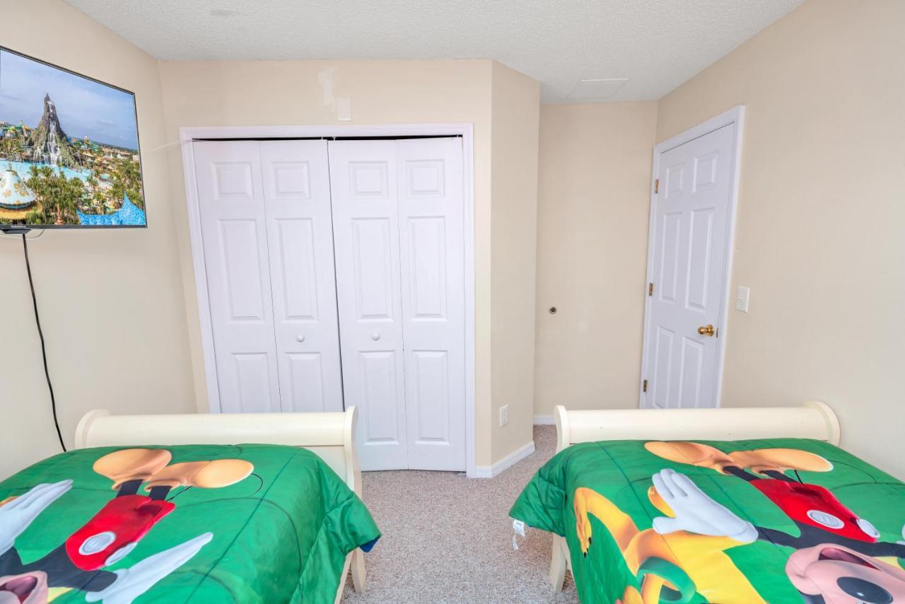 Disney Dream With Hot Tub, Pool, Xbox, Games Room, Lakeview, 10 Min To Disney, Clubhouse Kissimmee Exteriör bild