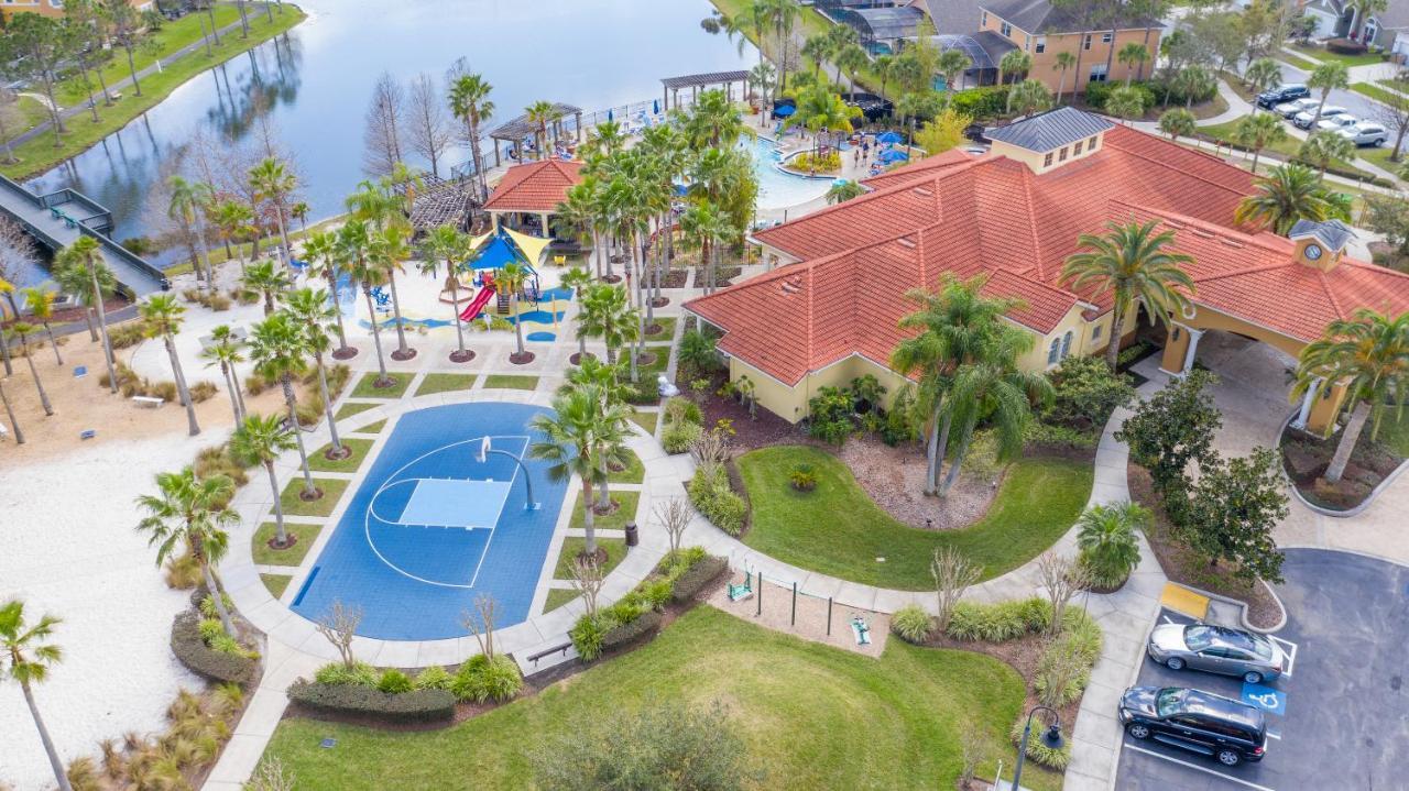 Disney Dream With Hot Tub, Pool, Xbox, Games Room, Lakeview, 10 Min To Disney, Clubhouse Kissimmee Exteriör bild