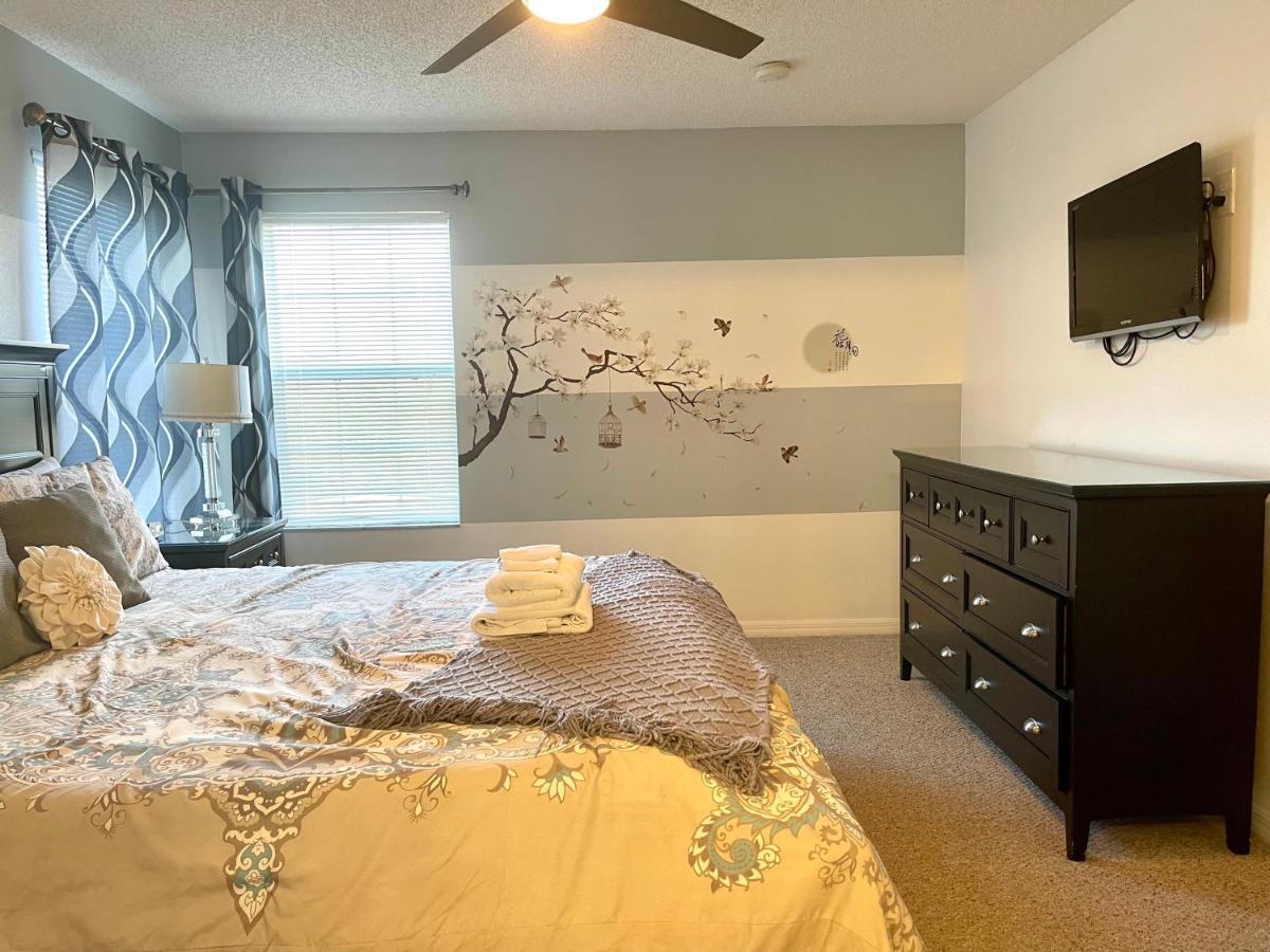 Disney Dream With Hot Tub, Pool, Xbox, Games Room, Lakeview, 10 Min To Disney, Clubhouse Kissimmee Exteriör bild